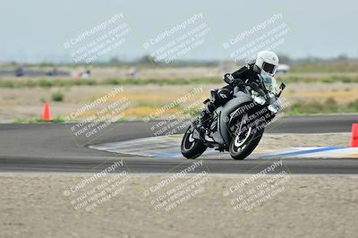 media/Apr-18-2025-TrackDaz (Fri) [[45f5874c44]]/C Group/Session 1 (Turn 7)/